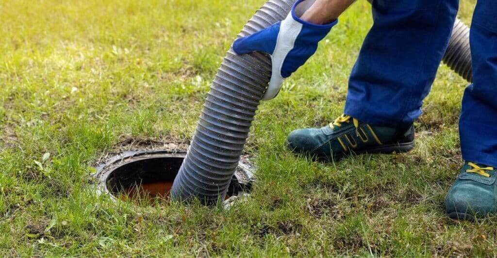 sewage water clean up