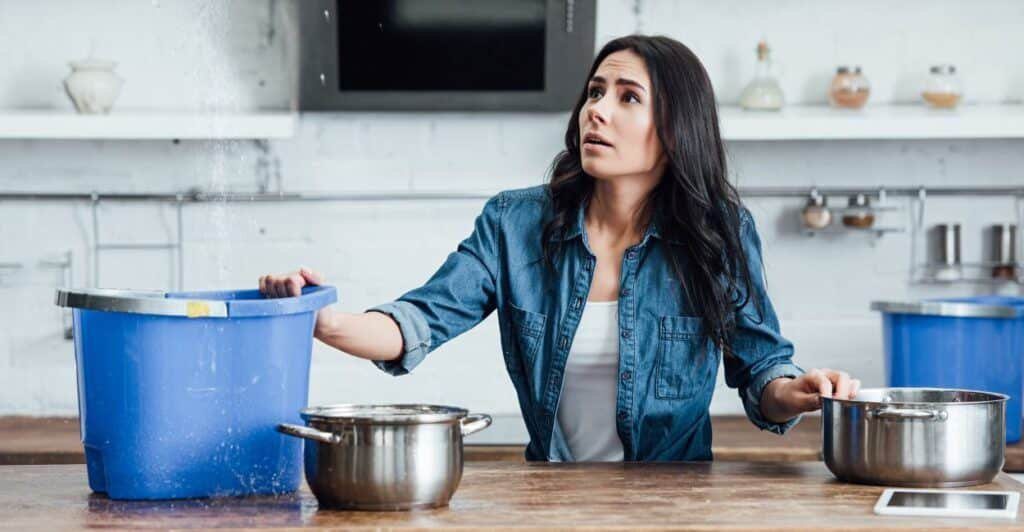 Understanding the Water Damage Restoration Process: Step by Step 4 water damage restoration process