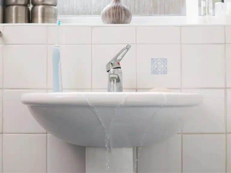Bath Overflowed Flooded Water