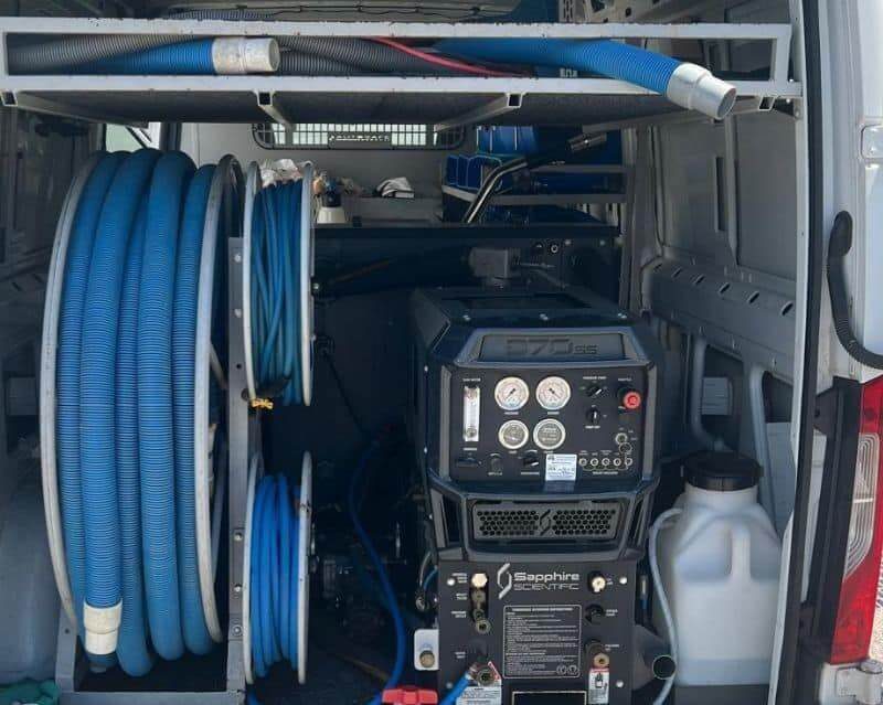 squeaky water damage repair melbourne